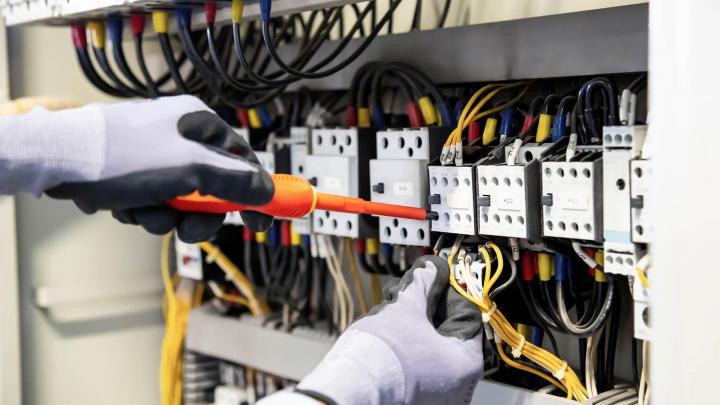 Électricien industriel Orléans